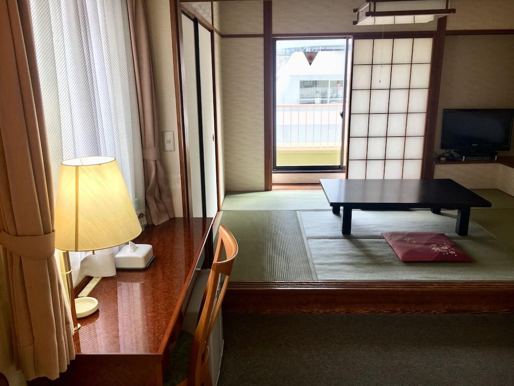 Ueno Terminal Hotel Tokyo Exterior photo